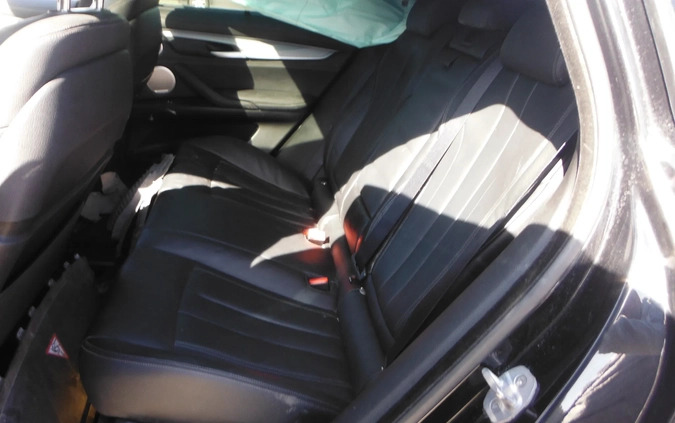 BMW X6 cena 57500 przebieg: 160000, rok produkcji 2017 z Brzeszcze małe 596